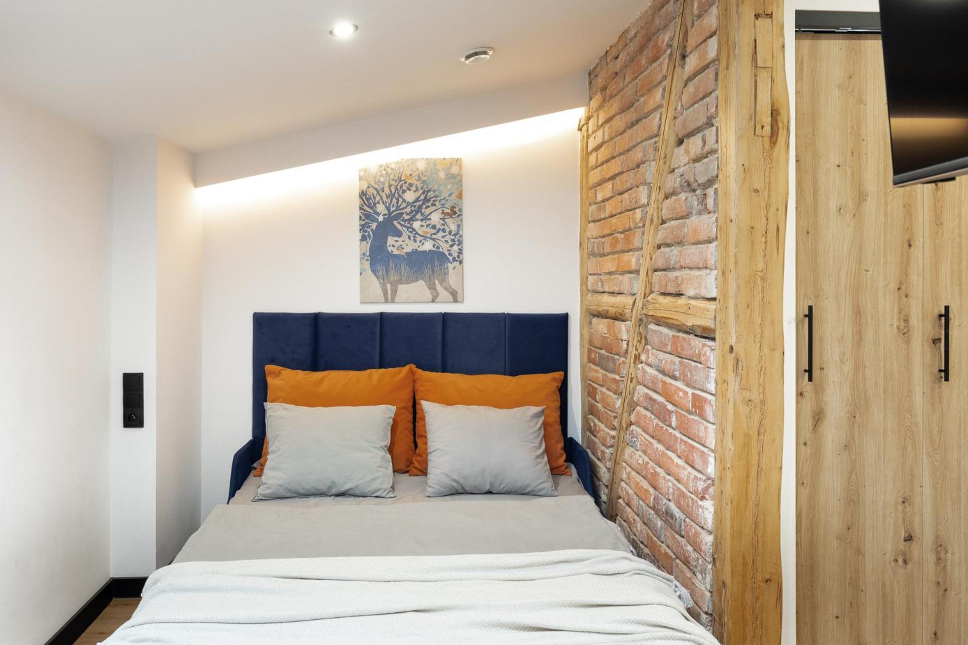 Bedthoven Lofts You! Self Check-in & Parking * Tychy